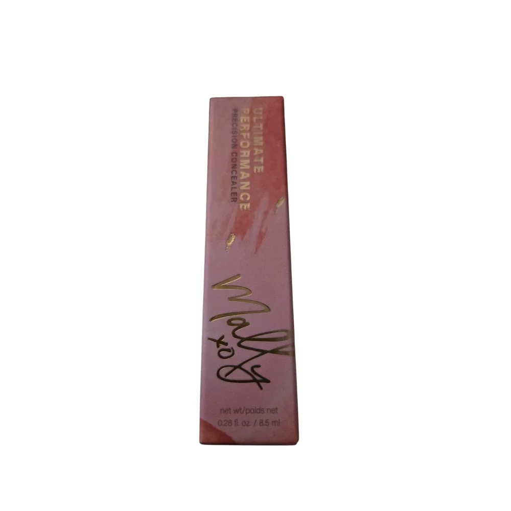 NIB Mally Beauty Ultimate Performance Precision Concealer Medium 8.5 mL